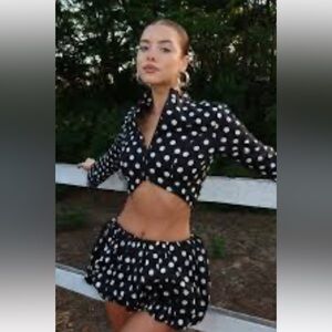 Black and White Polka Dot Skirt retro cute puffy at bottom short